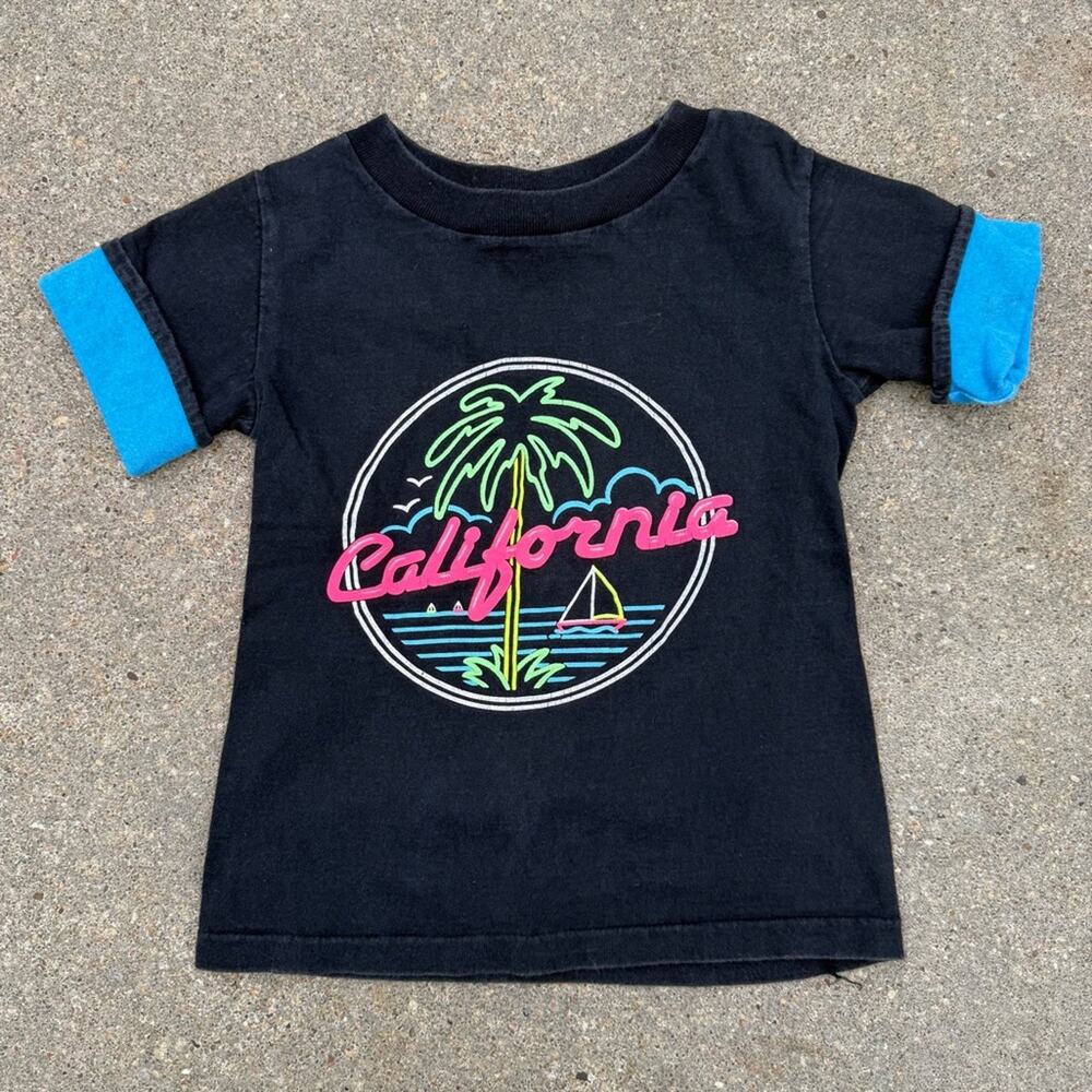 Vintage 90s California Neon Palm Tree Sailboat Black and Blue T-Shirt Kids 6-8